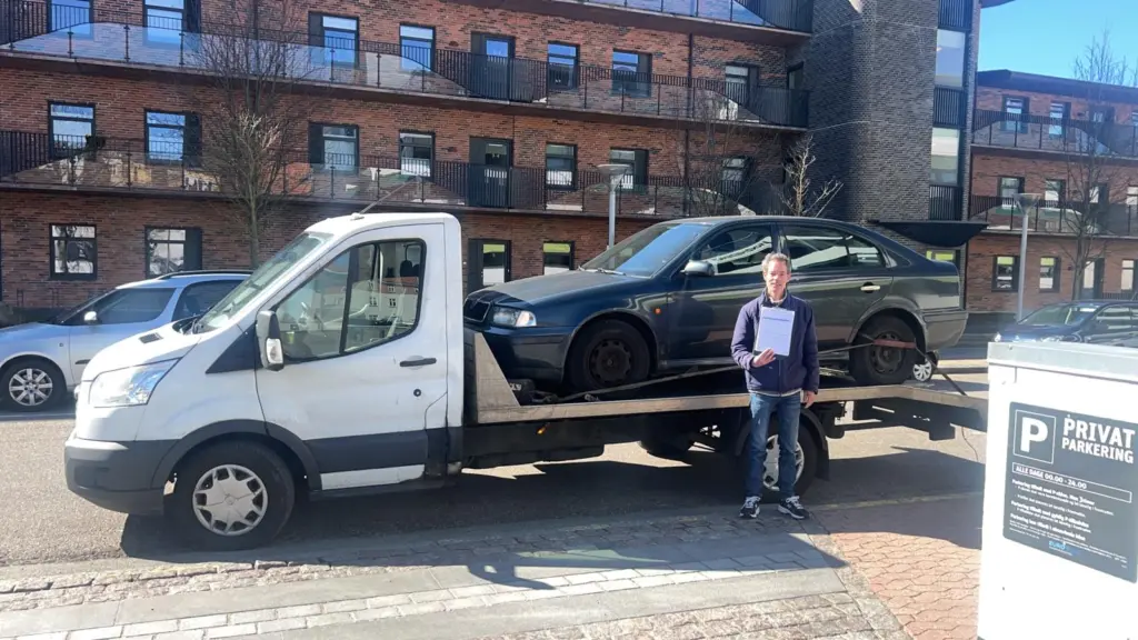 afhentning af skrotbiler, gratis afhenting og afmelding